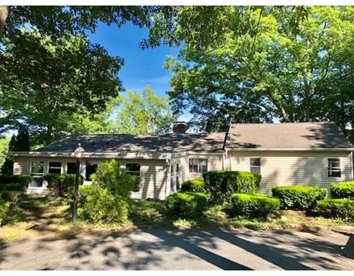 10 Rotary Rd, Auburn, MA 01501