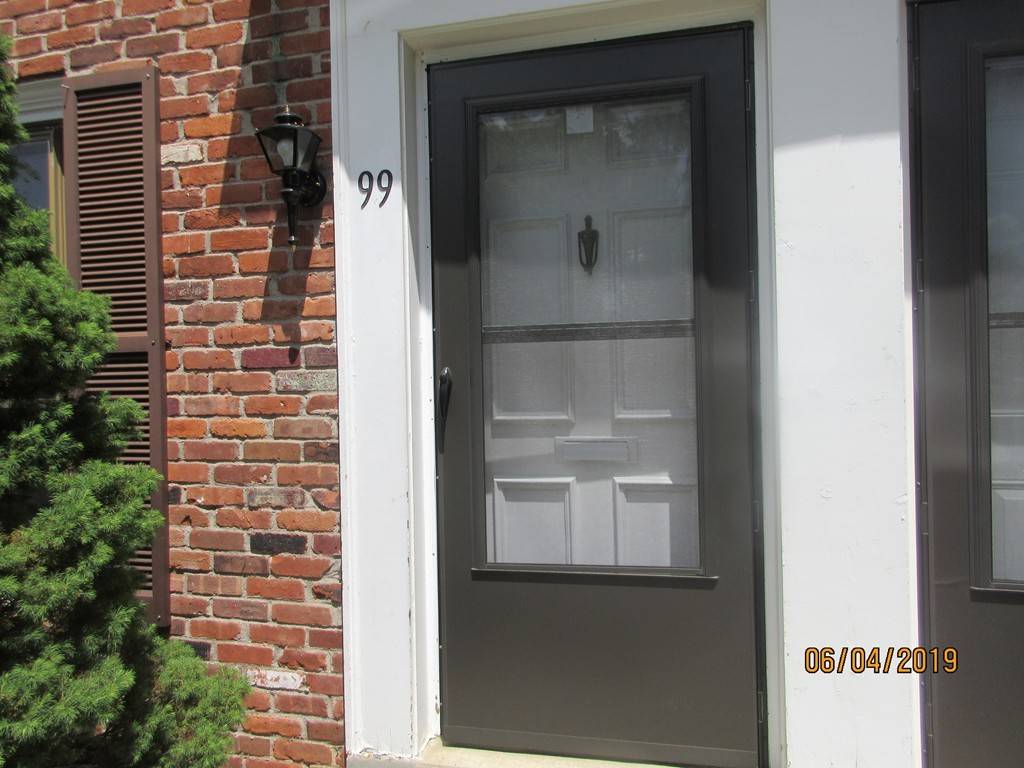 Springfield, MA 01108,99 Yorktown Drive #99