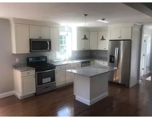 Middleboro, MA 02346,1 Sand