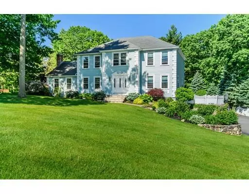 234 Bridges Lane, North Andover, MA 01845