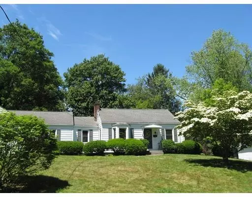 South Hadley, MA 01075,8 Skinner Lane