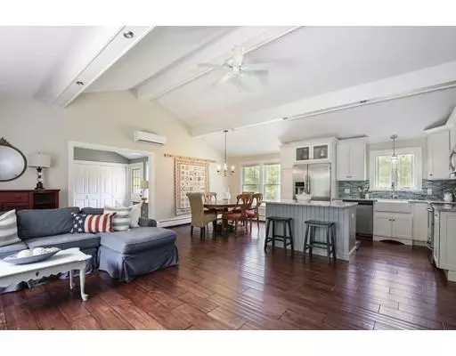 Sandwich, MA 02563,2 Lan Rd