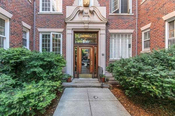 285 Harvard Street #110, Cambridge, MA 02139