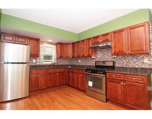 Newton, MA 02458,79 Pearl St