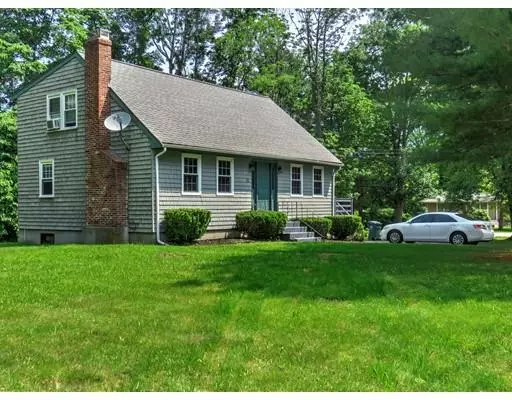 11 King Ave, Abington, MA 02351