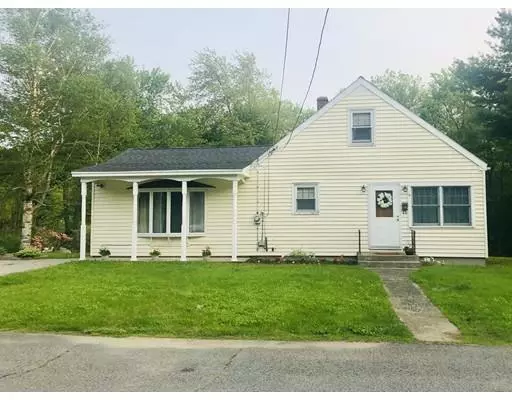 4 Maple St, Leicester, MA 01524