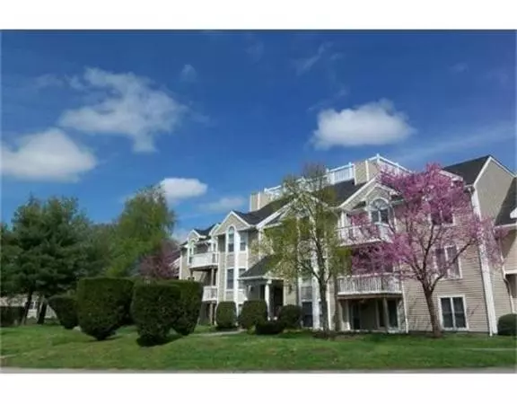 312 Carriage Lane #312, Taunton, MA 02780