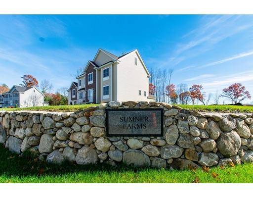 Billerica, MA 01821,14 Fieldstone Lane