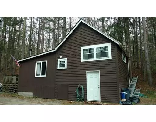 222 Massapoag Road, Tyngsborough, MA 01879