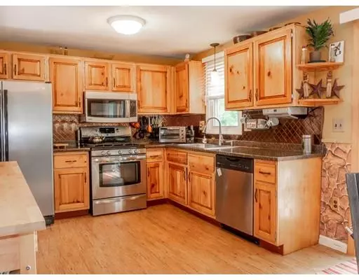 Agawam, MA 01001,621 Suffield Street