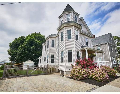 77 Quincy St, Medford, MA 02155