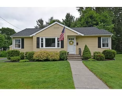 26 Woodway Dr, Shrewsbury, MA 01545