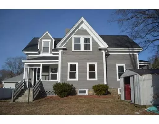 40 Everett St, Middleboro, MA 02346