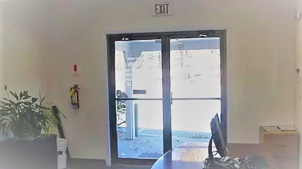 Mattapoisett, MA 02739,76 County Road