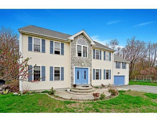 17 Hamilton Way, Holbrook, MA 02343