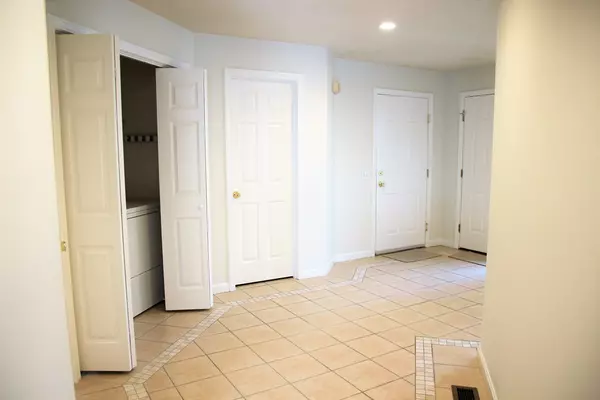 North Smithfield, RI 02896,50 Alpine Way #50