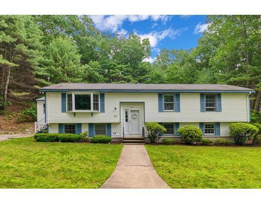 248 Kendall Rd, Tewksbury, MA 01876