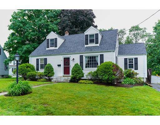 19 Greenwood Rd, Northborough, MA 01532