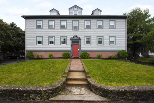 15 Church St #3, Natick, MA 01760