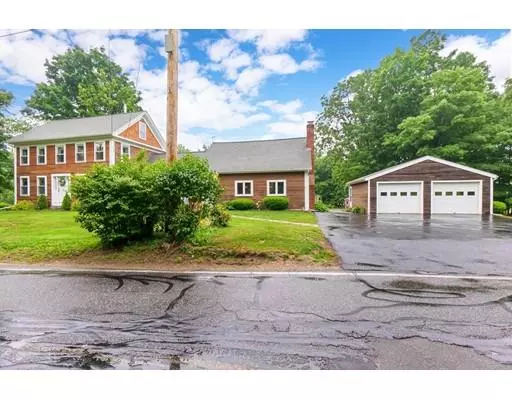 Rutland, MA 01543,61 Prescott St