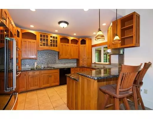 Carlisle, MA 01741,683 East St