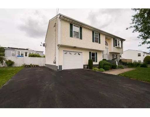 East Providence, RI 02914,65 Apulia St