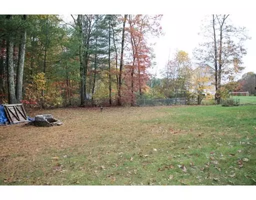 Spencer, MA 01562,5 Deer Run Rd