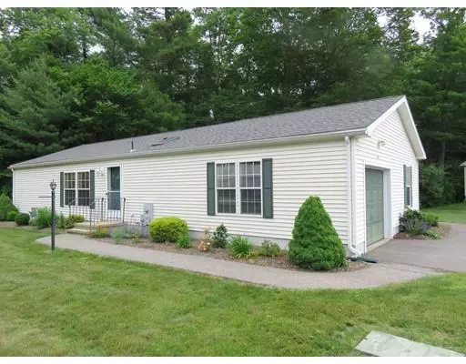 905 Blueberry Circle, Middleboro, MA 02346