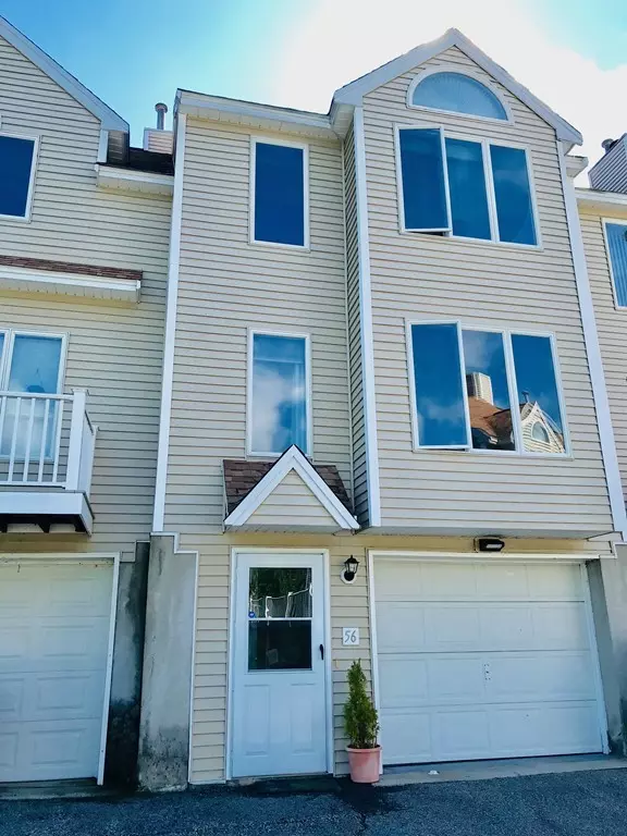 25 Tobey Rd #56, Dracut, MA 01826