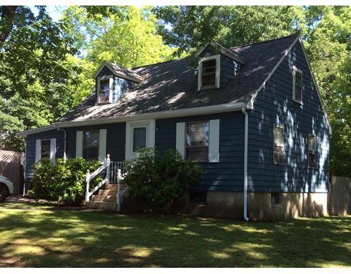 4 Tudor Rd, Beverly, MA 01915