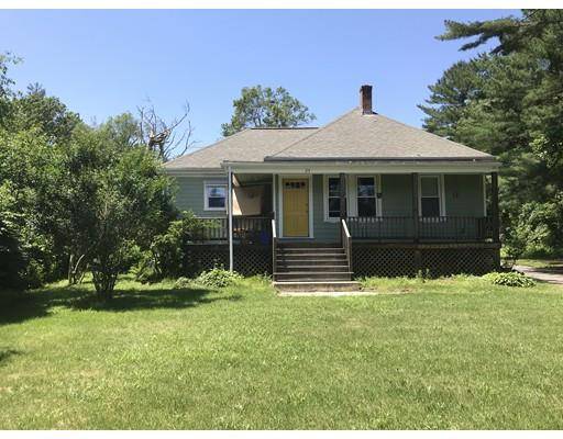 23 County Rd, Freetown, MA 02717