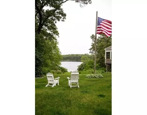 Harwich, MA 02645,4 Pond View Dr