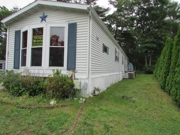 Wareham, MA 02576,21 Judith St