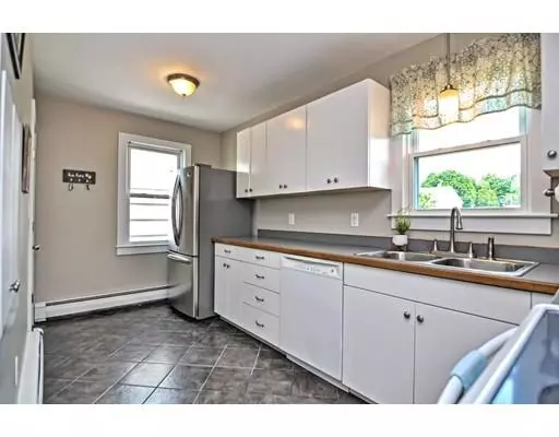 Tiverton, RI 02878,116 Evergreen Ave