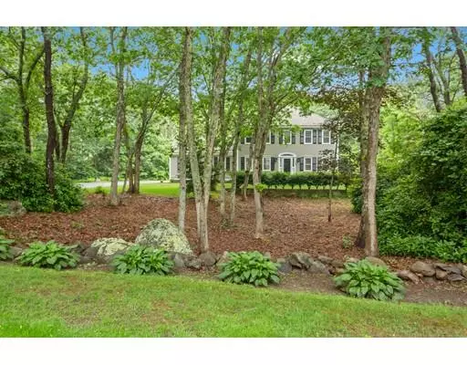 Barnstable, MA 02668,111 Lothrops Lane