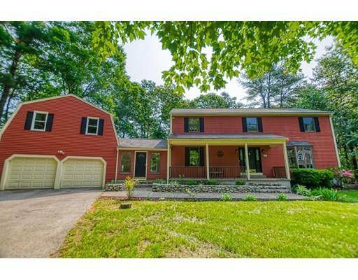 99 R Green Street, Medfield, MA 02052