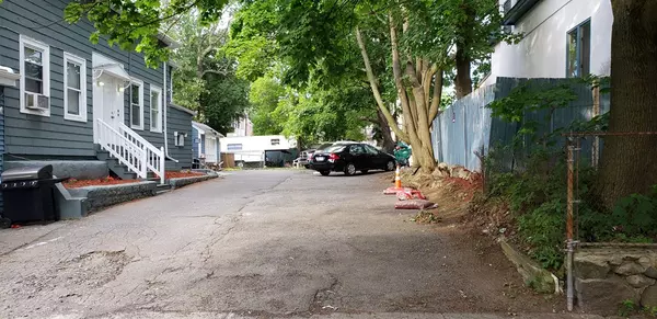 Lynn, MA 01905,27 Cottage St