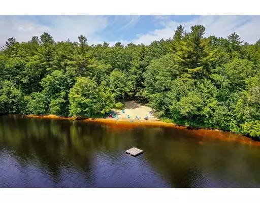 29 Winnecowett Shrs, Ashburnham, MA 01430