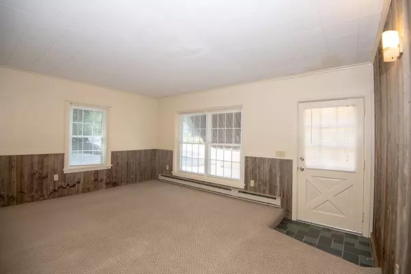 Sturbridge, MA 01566,200 Main St