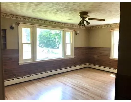 Paxton, MA 01612,5 Indian Hill Road