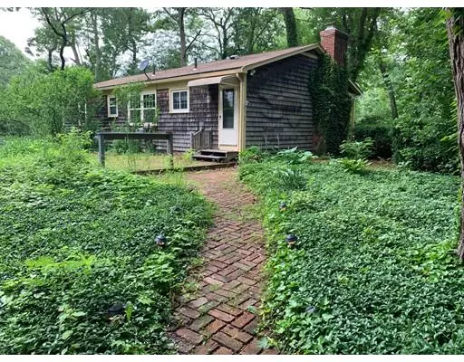 Swansea, MA 02777,174 Stoney Hill Rd