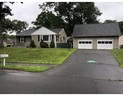 Agawam, MA 01001,15 Clematis Rd