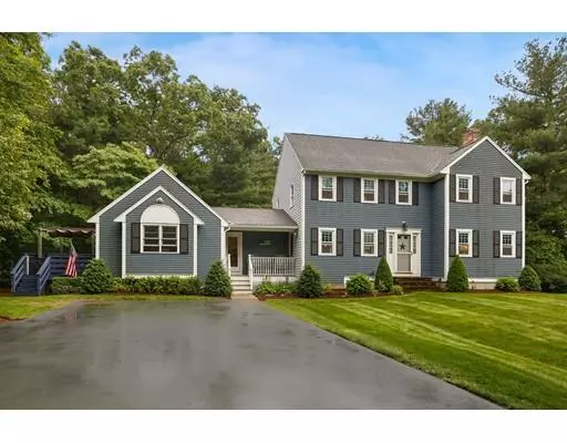 20 Tower Hill Dr, East Bridgewater, MA 02333