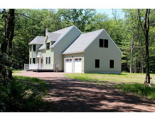 341 East Chestnut Hill Road, Montague, MA 01349