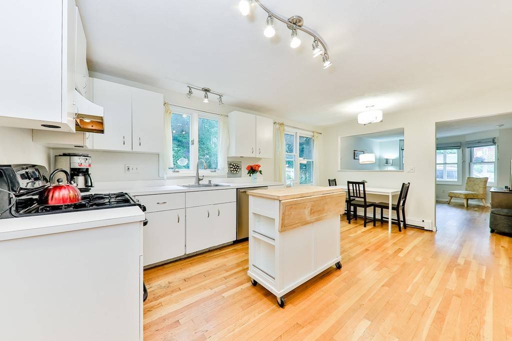 Boston, MA 02130,38 Woodlawn St #1