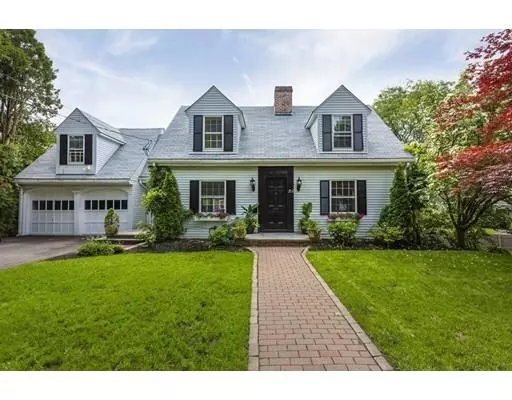 252 Jackson St, Newton, MA 02459