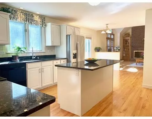 Boxborough, MA 01719,96 Patch Hill Rd