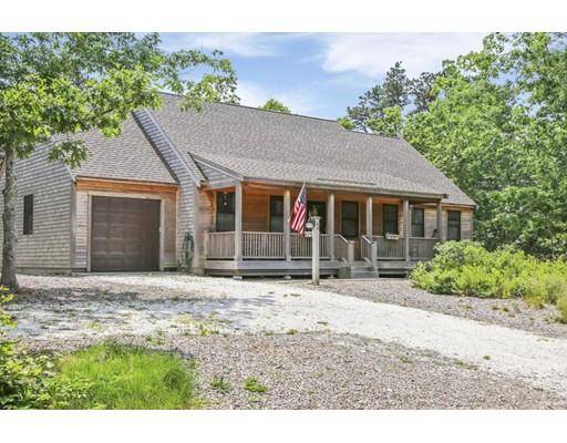 40 Pineneedle Rd, Wellfleet, MA 02667