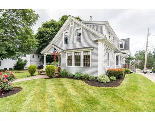 210 Main St, Amesbury, MA 01913