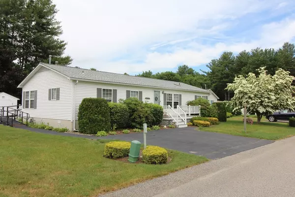 Bridgewater, MA 02324,8 Knollwood Drive